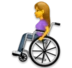 Femme dans un fauteuil roulant manuel