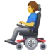 Hombre en silla de ruedas eléctrica