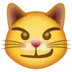 Selbstgefällig grinsender Katzenkopf