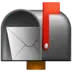 Geöffneter Briefkasten mit Fahne oben